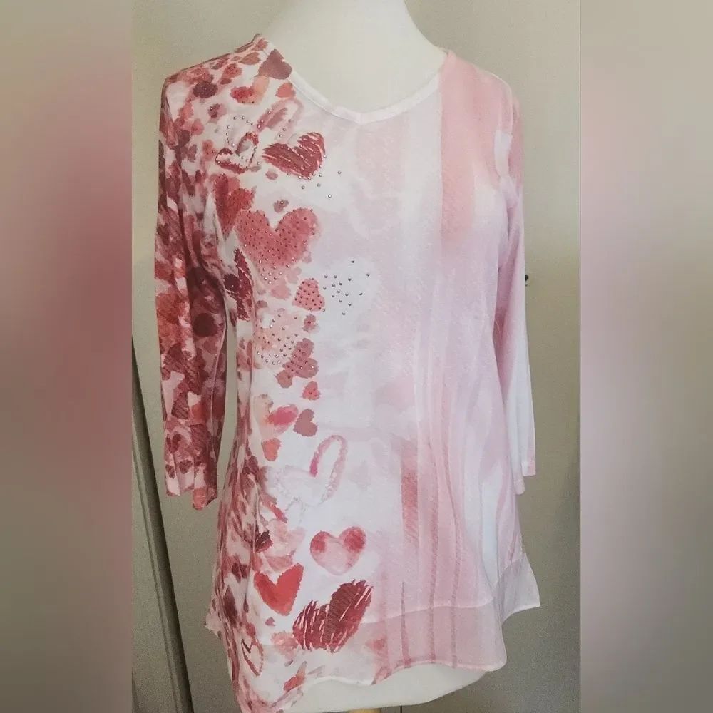 T54 Christopher and Banks whimsical sheer white with pink hearts tunic